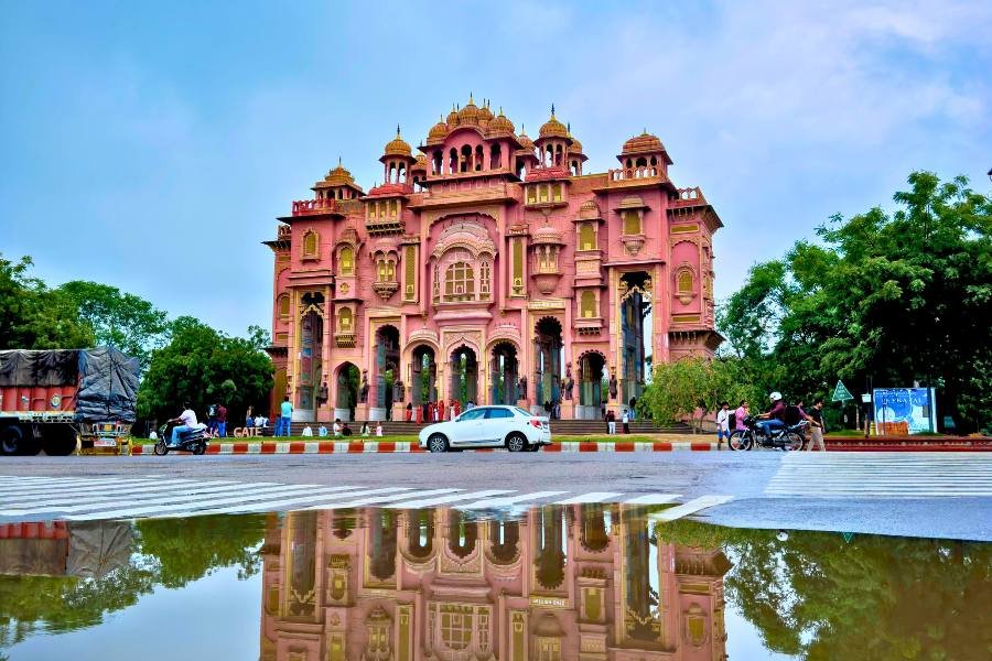 Delhi Agra Jaipur Amritsar 7 Days Golden triangle tour